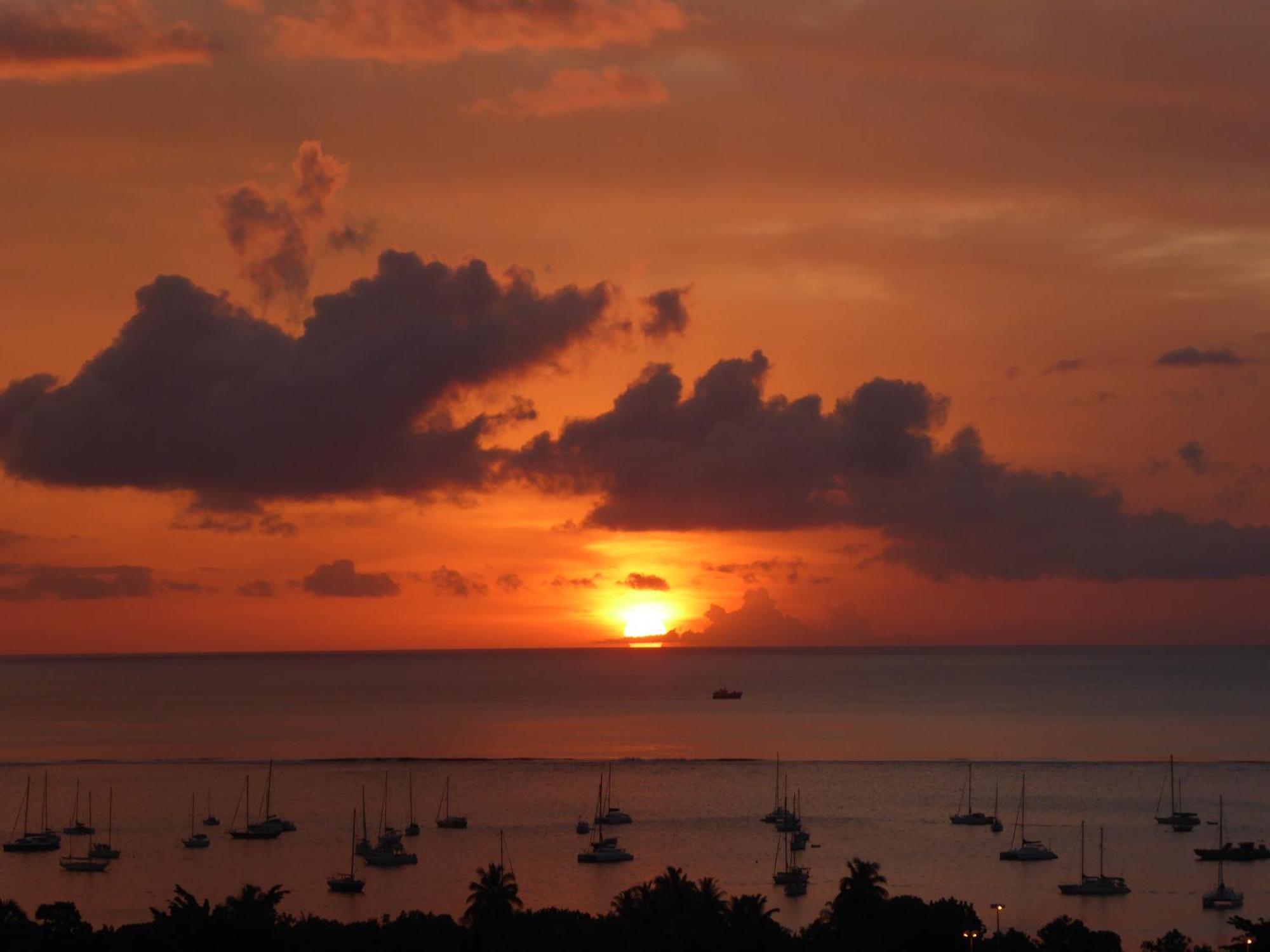 普纳奥亚 Maeva Sunset View酒店 外观 照片